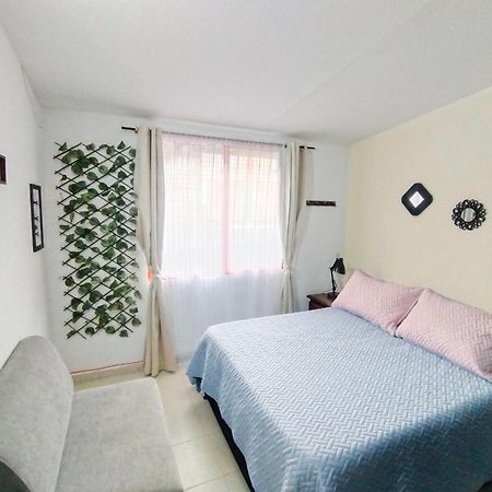 Apartamento Familiar Privado 101 Con Bano Cocina Tv Wifi Sala 살렌토 외부 사진